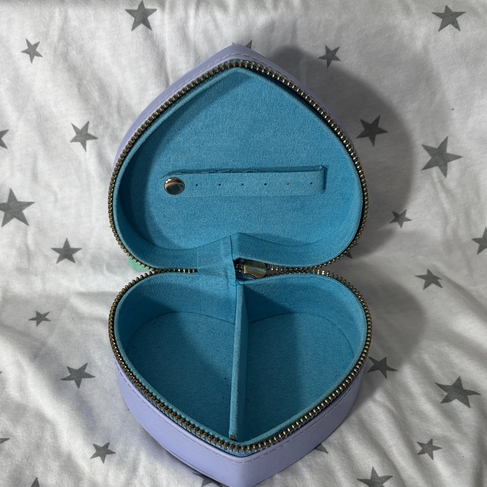 NWT Disney Stitch & Angel Heart-Shaped Travel JewelryBox- Purple and Pink - Picture 3 of 3